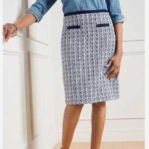 Talbots Classic Tweed A-Line Skirt Blue and White size 2petite new